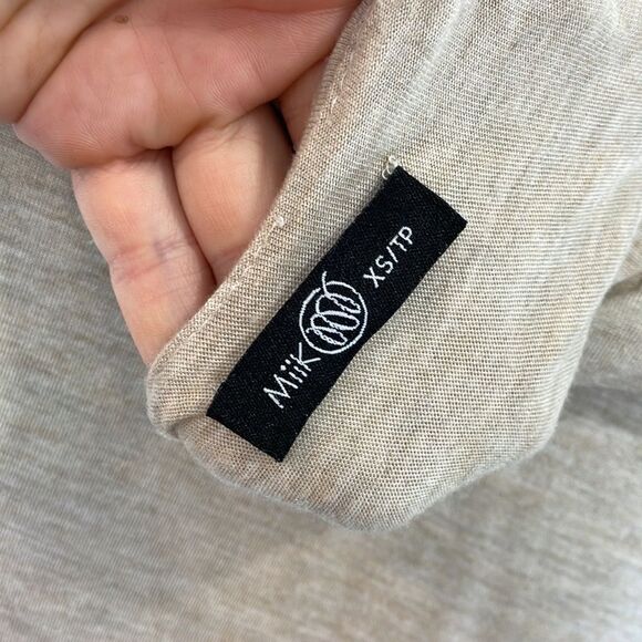 Miik Long Two Layer Beige Top Sleeveless - Picture 7 of 10